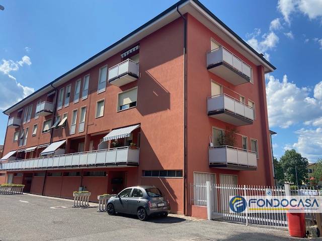Box o garage in vendita a Palazzolo sull'Oglio