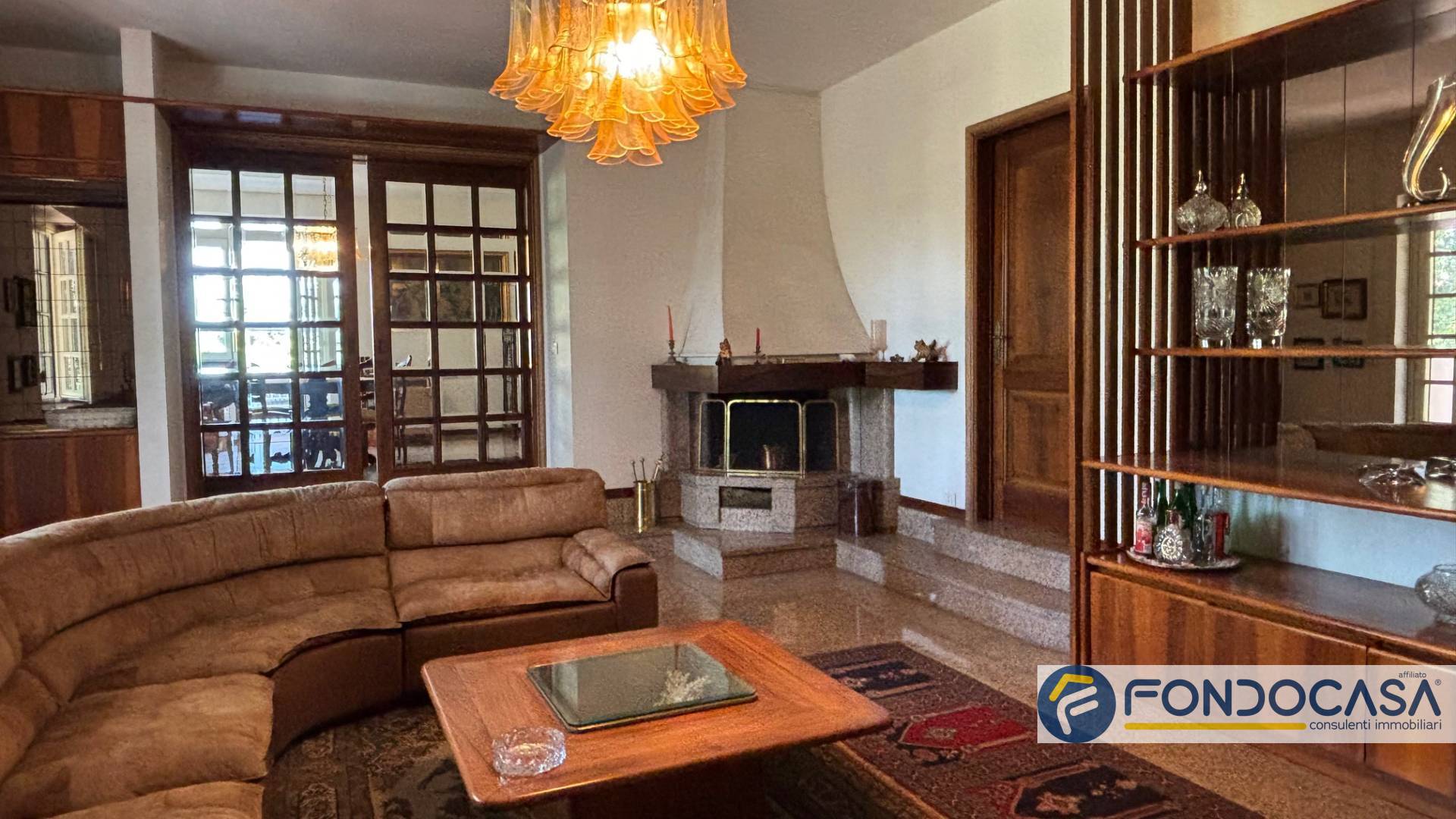 Villa bifamiliare in vendita a Cologne