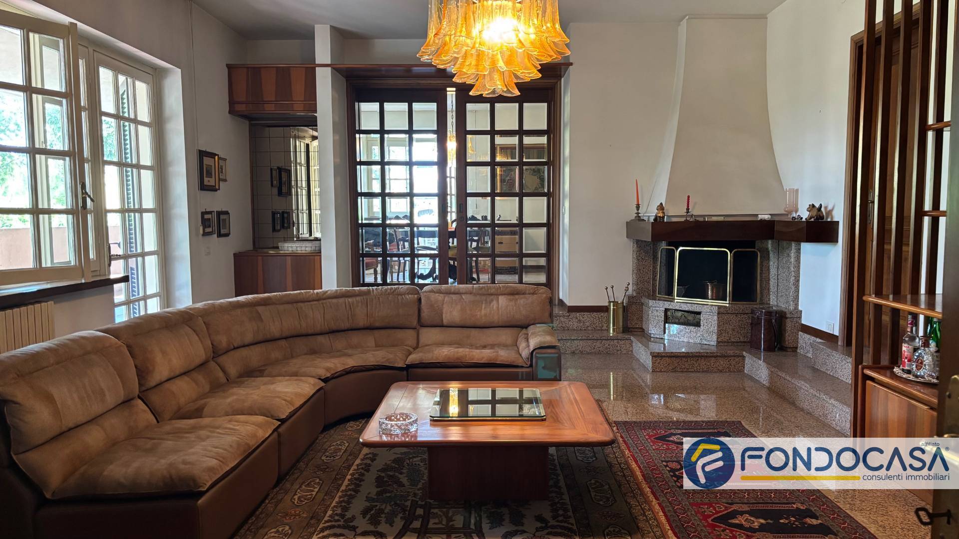 Villa bifamiliare in vendita a Cologne