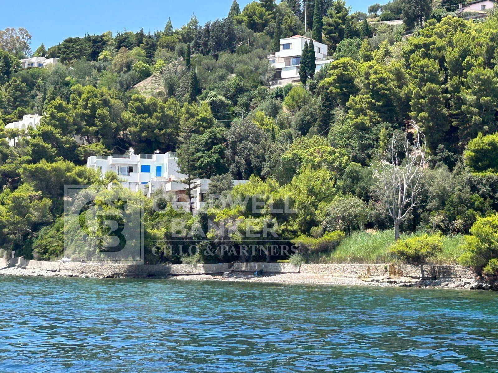 Bifamiliare in vendita a Pollica, Acciaroli