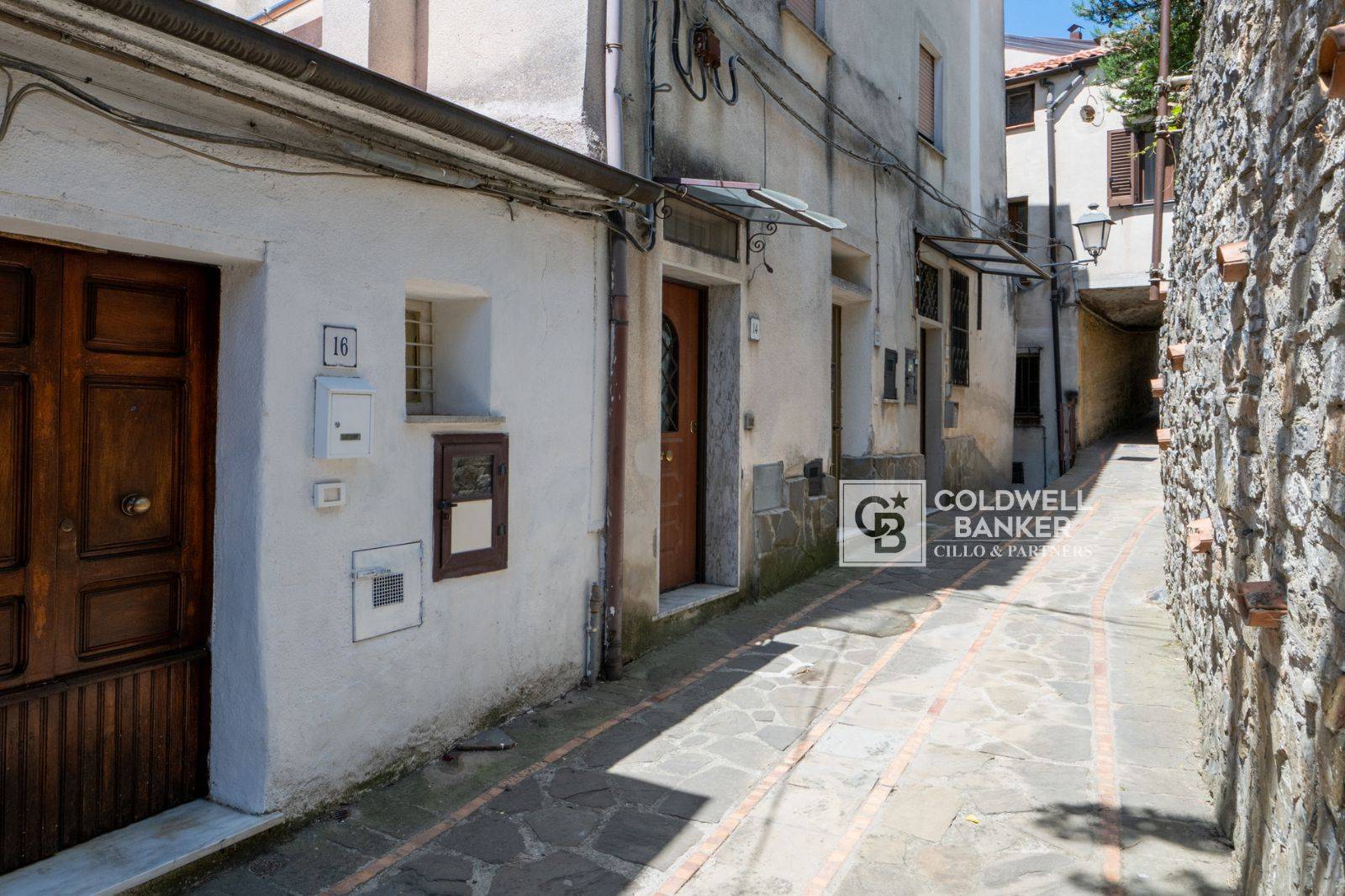 Casa semi indipendente in vendita a Cuccaro Vetere