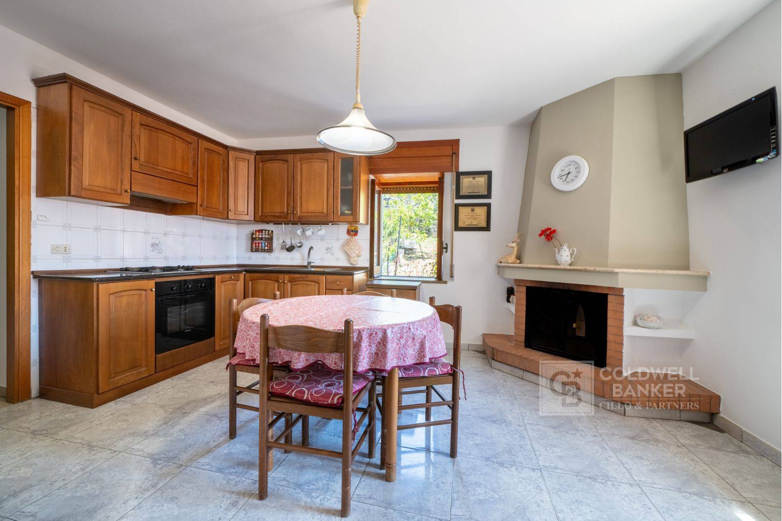 Casa semi indipendente in vendita a Cuccaro Vetere
