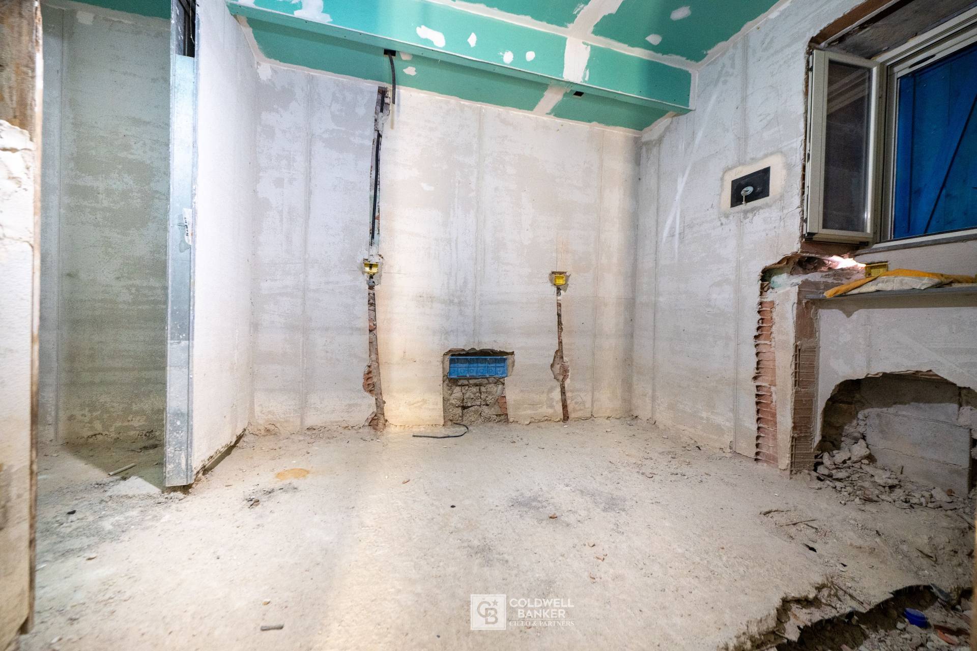 2 locali in vendita a Casal Velino, Marina di Casal Velino