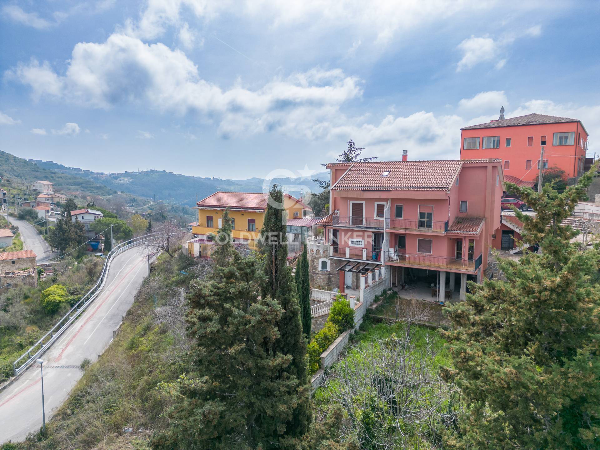 Villa bifamiliare in vendita a Ogliastro Cilento, Ogliastro Cilento