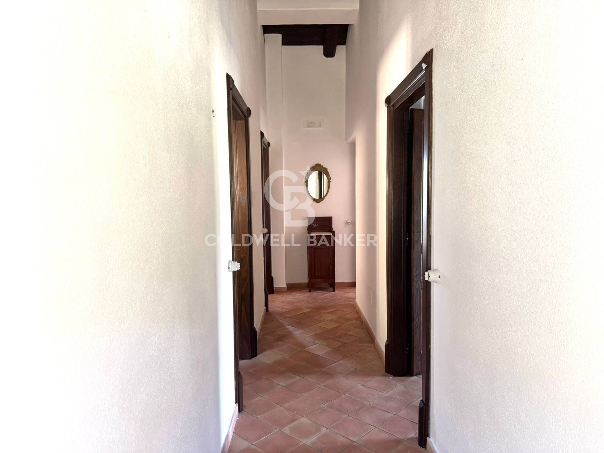 Villa in vendita a Serramezzana