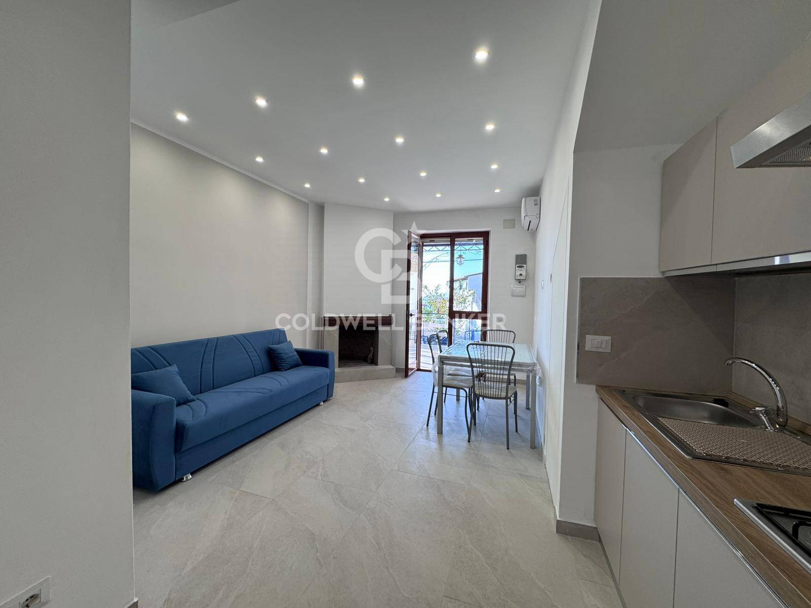 Appartamento indipendente in affitto a Agropoli