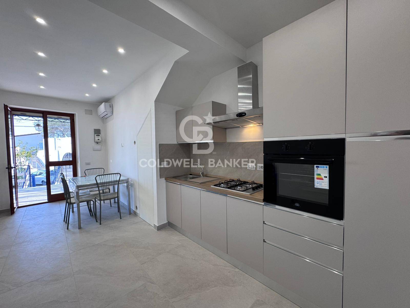 Appartamento indipendente in affitto a Agropoli