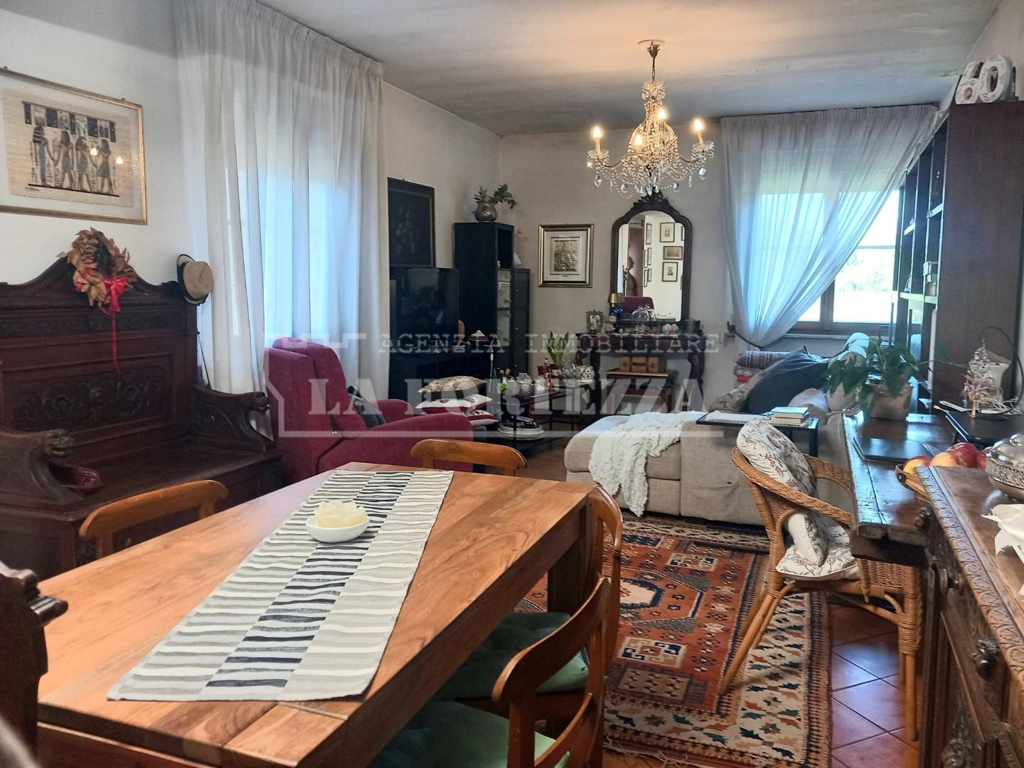 Appartamento con giardino, Pisa porta a mare