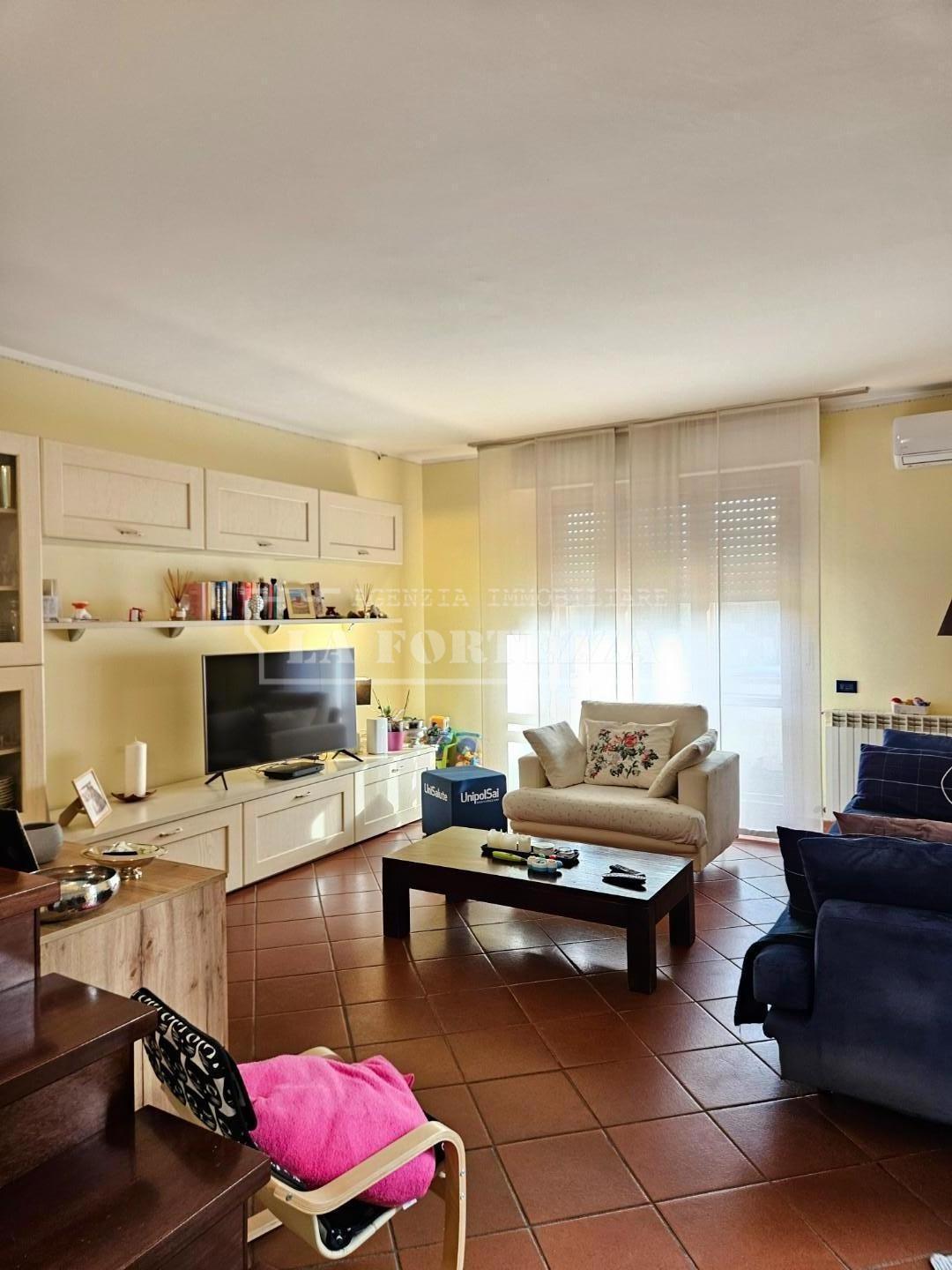 Villa Bifamiliare in vendita, San Giuliano Terme campo