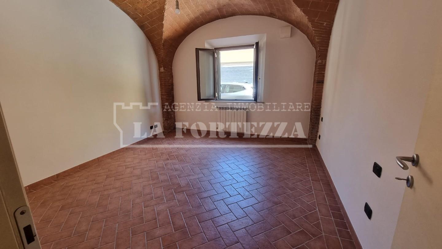 Quadrilocale ristrutturato, Pisa riglione oratoio