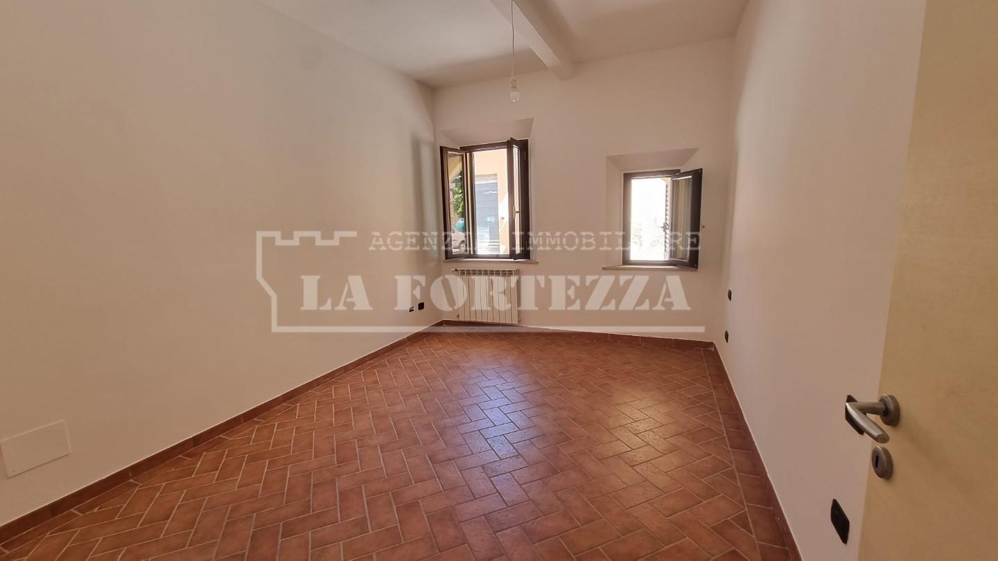 Quadrilocale ristrutturato, Pisa riglione oratoio
