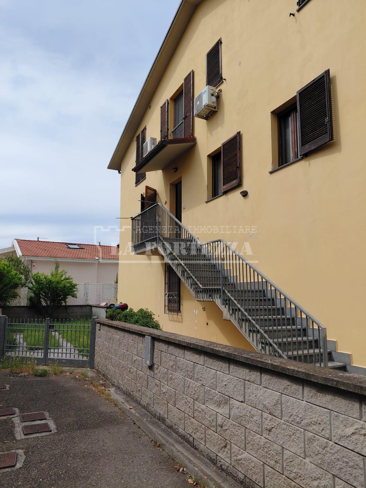 Trilocale con giardino, Cascina montione