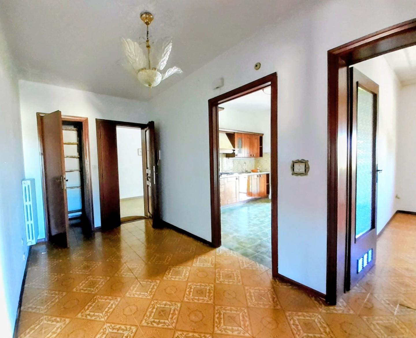 Appartamento con giardino, Pontedera la borra