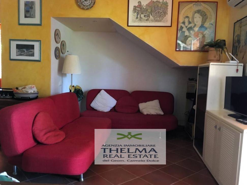 Villa in vendita a Campofelice di Roccella