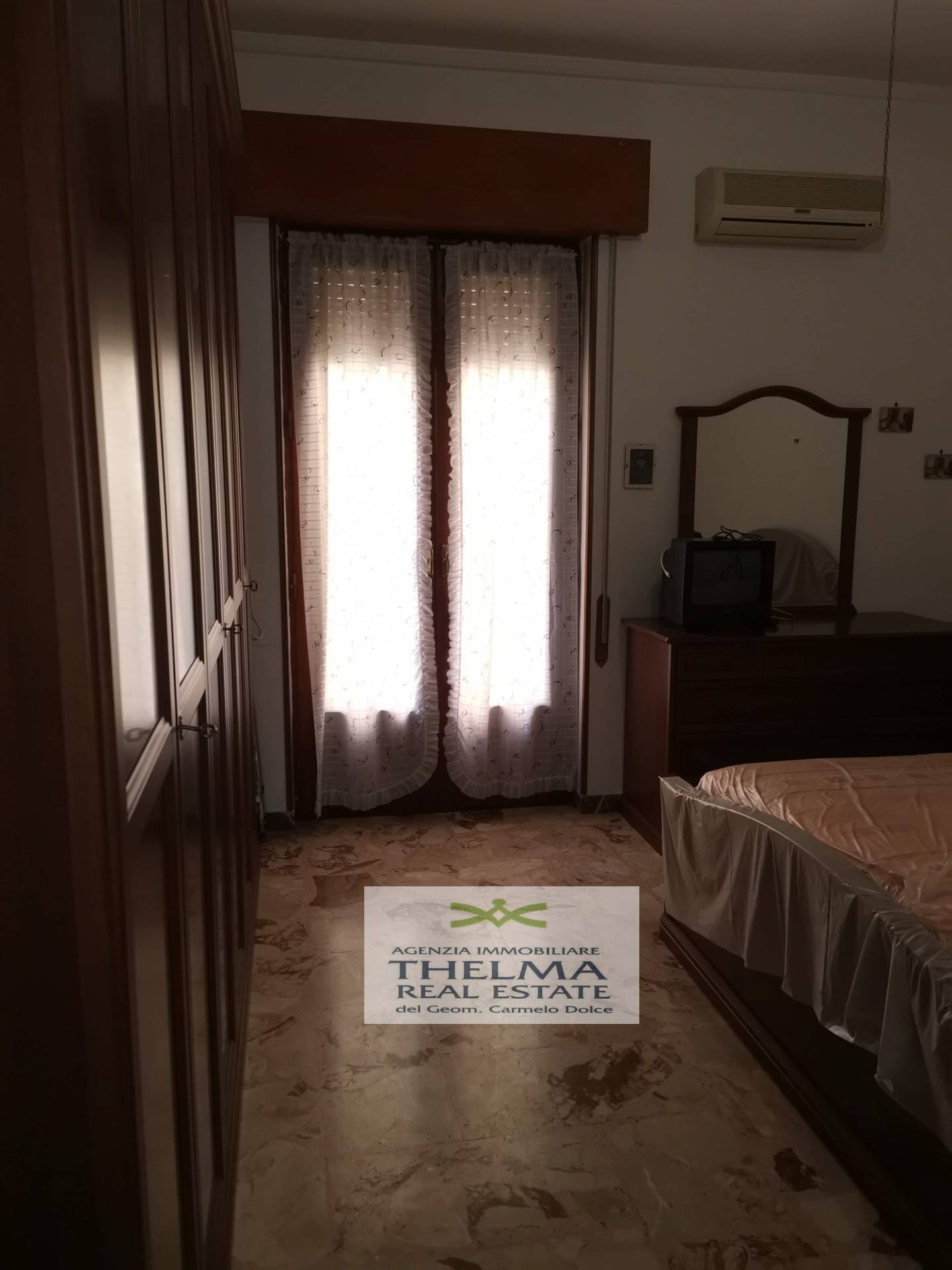 Appartamento in vendita a Campofelice di Roccella