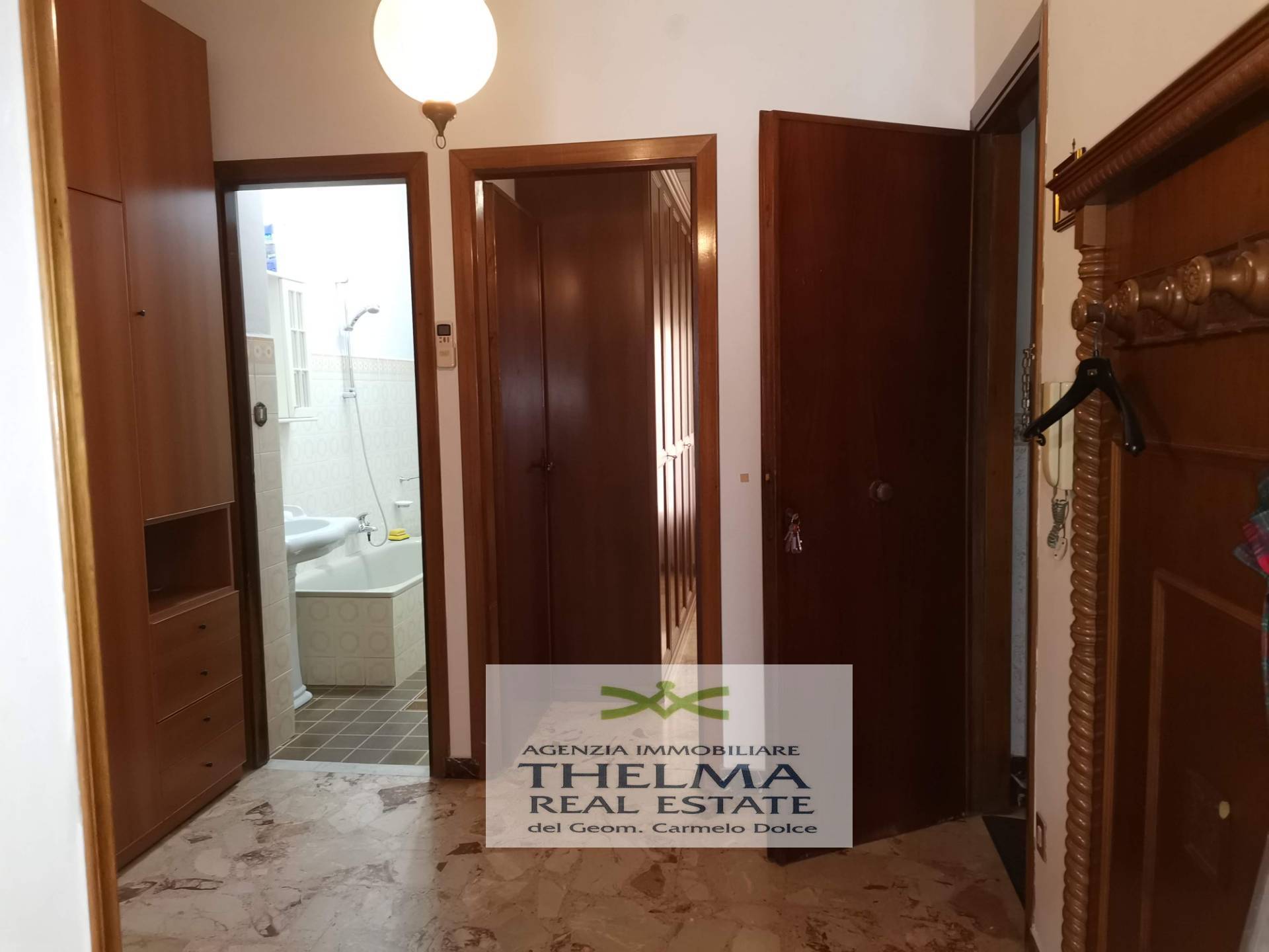 Appartamento in vendita a Campofelice di Roccella