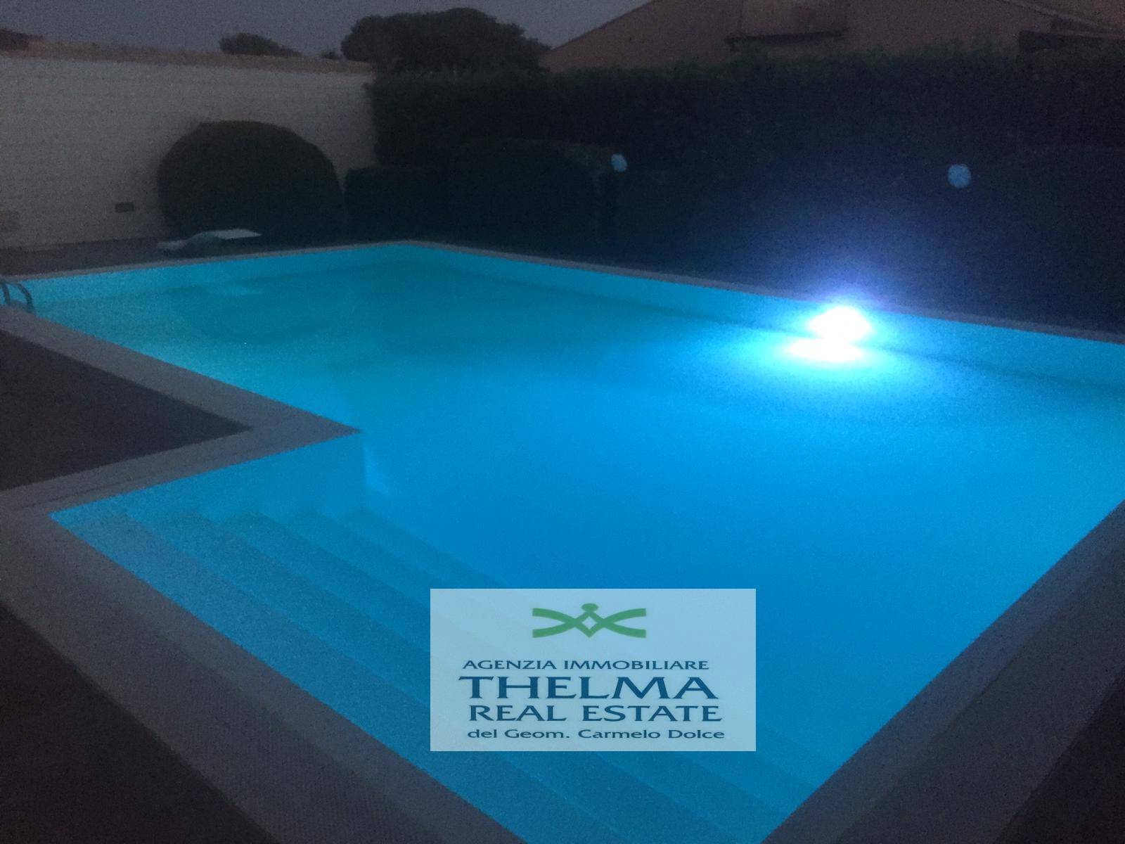 Villa in vendita a Campofelice di Roccella, Contrada Piana Calzata