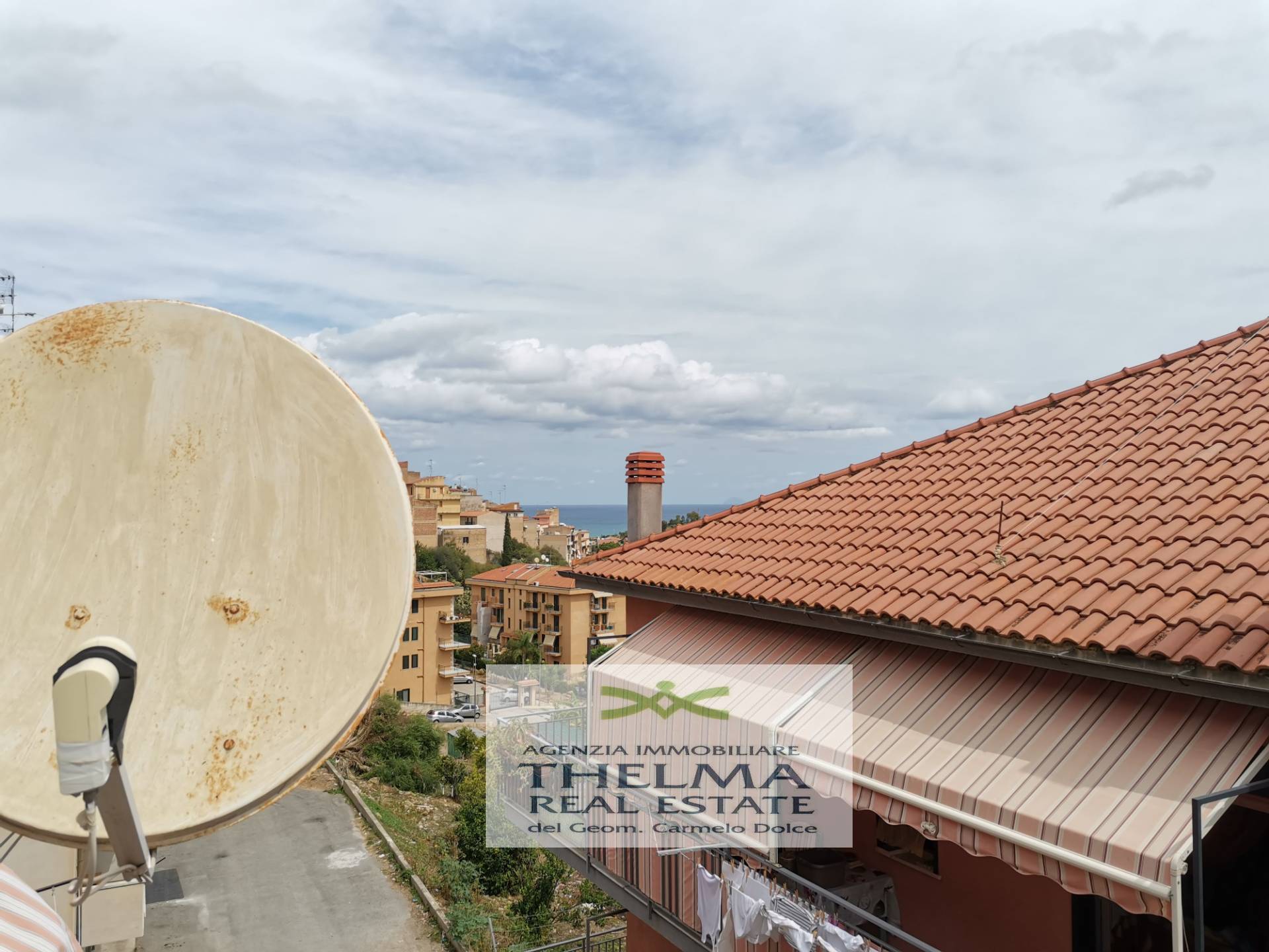 Appartamento in vendita a Campofelice di Roccella