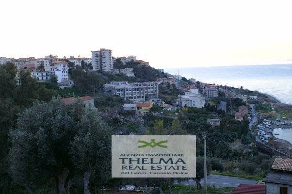 Terreno edificabile in vendita a Santo Stefano di Camastra