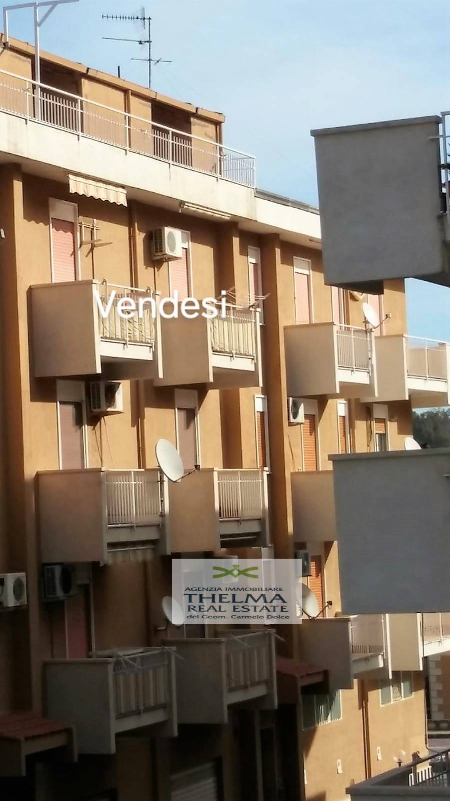 Appartamento in vendita a Campofelice di Roccella, Contrada Stretto