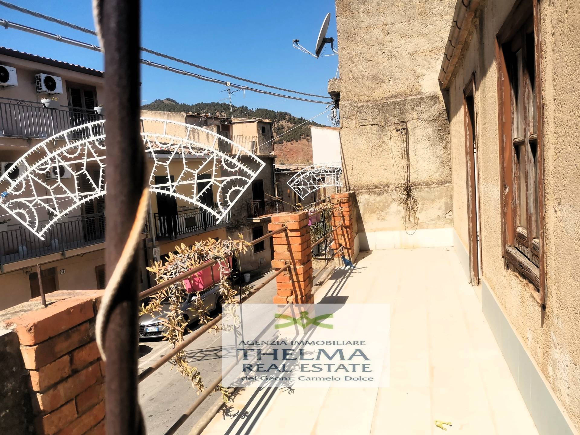 Casa singola in vendita a Scillato