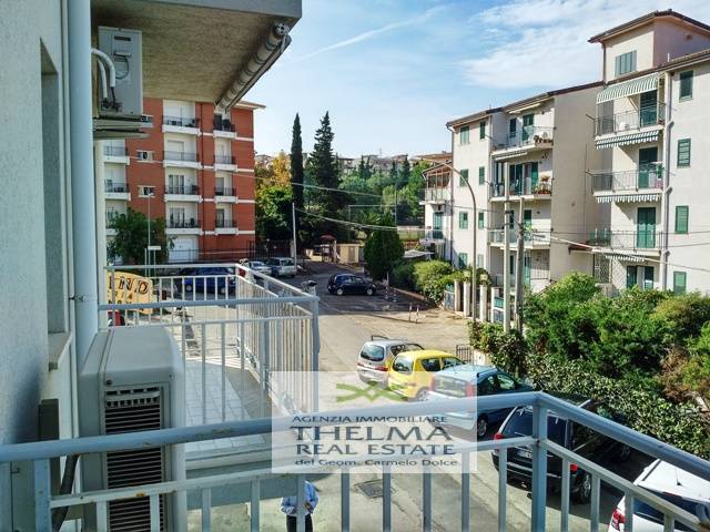 Appartamento in vendita a Campofelice di Roccella