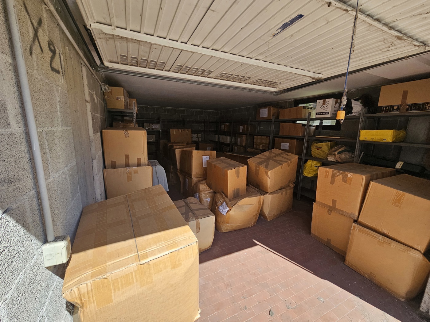 Box/Garage 33mq in vendita a Milano