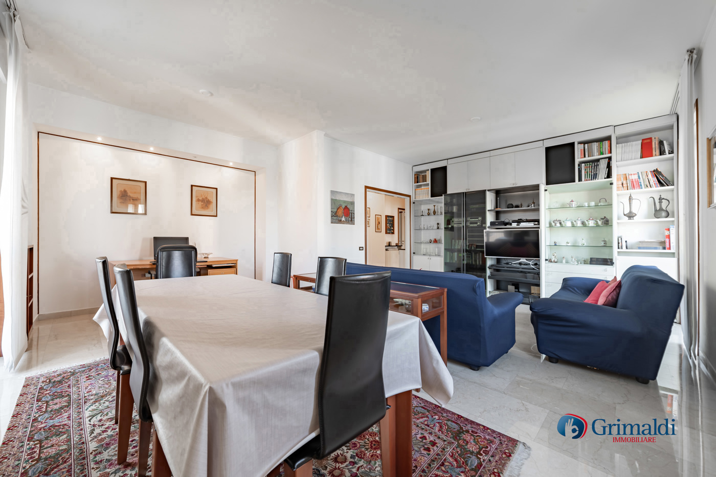 Appartamento con box a Milano