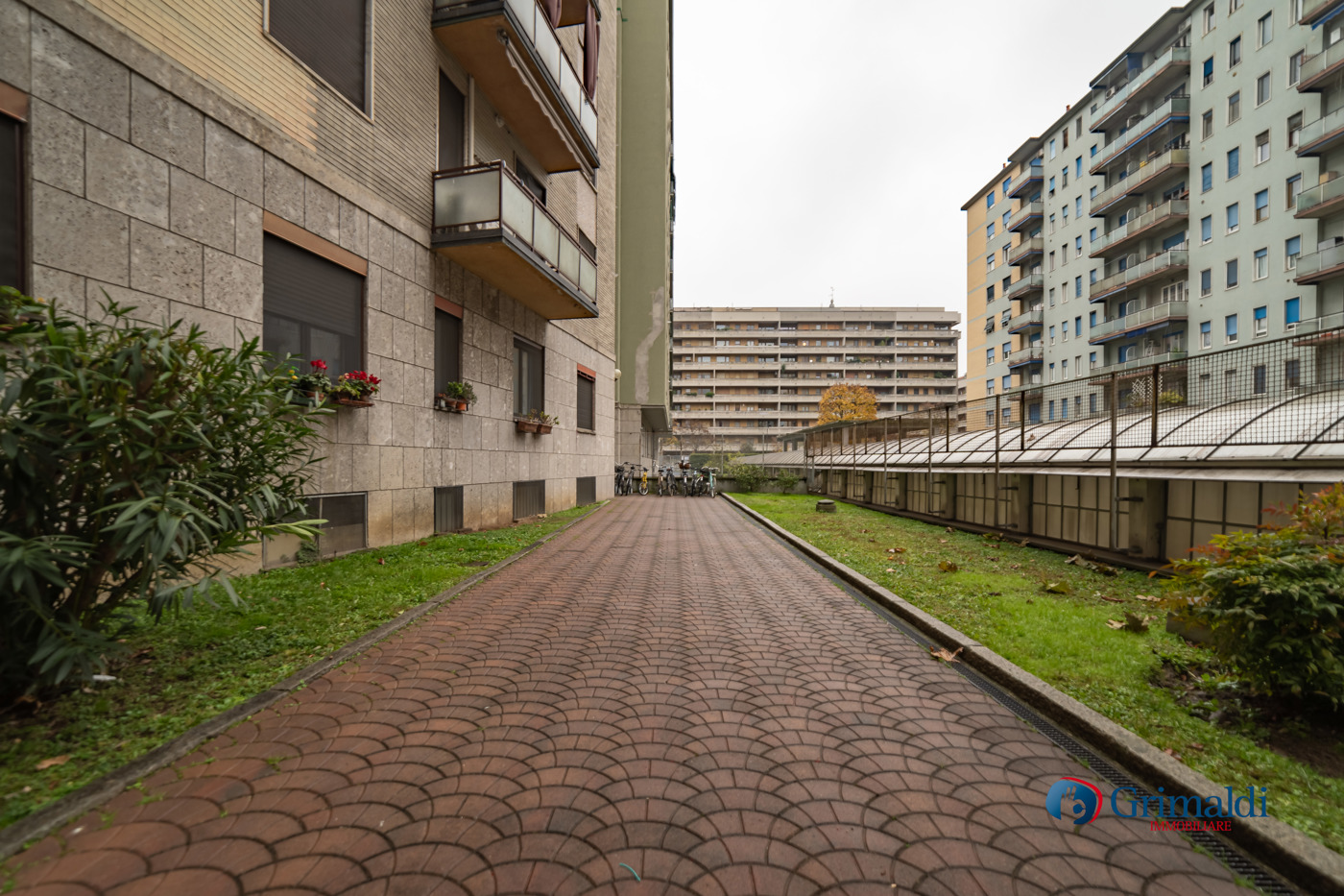 Bilocale arredato in affitto a Milano