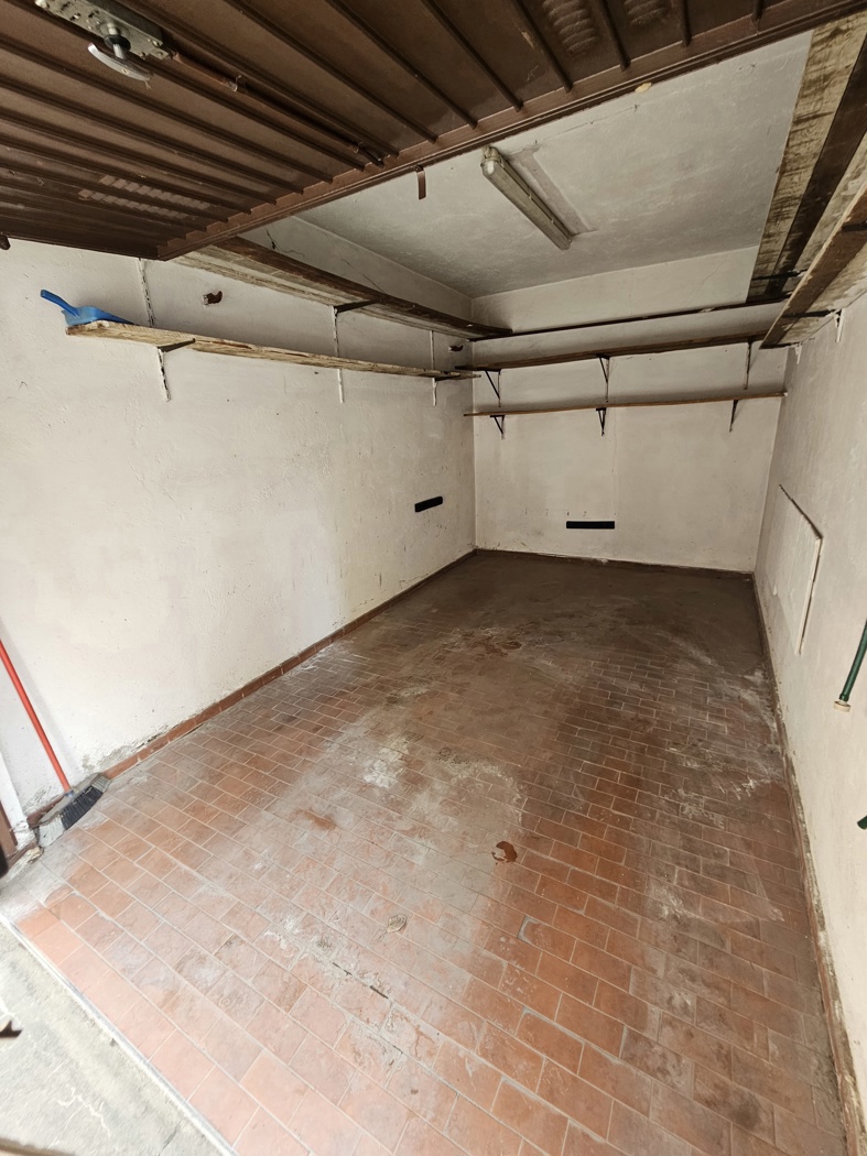 Box/Garage 16mq in vendita a Milano