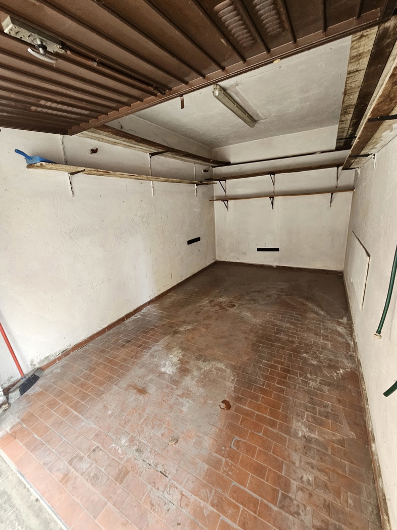 Box/Garage 16mq in vendita a Milano