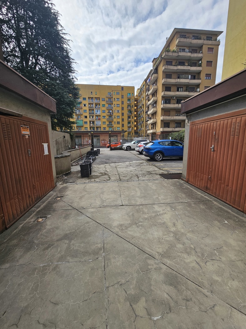 Box/Garage 16mq in vendita a Milano