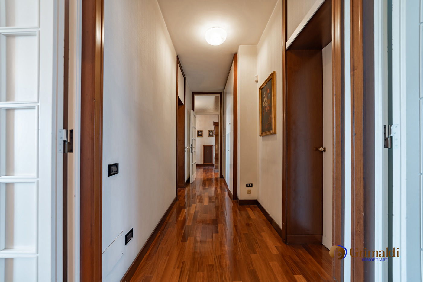 Appartamento con box a Milano