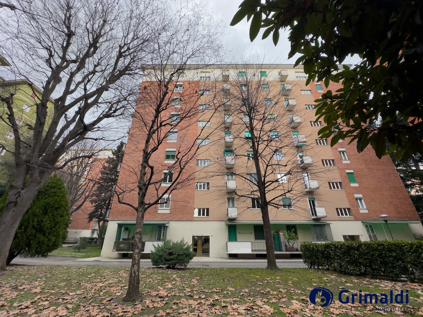 Trilocale da ristrutturare a Milano