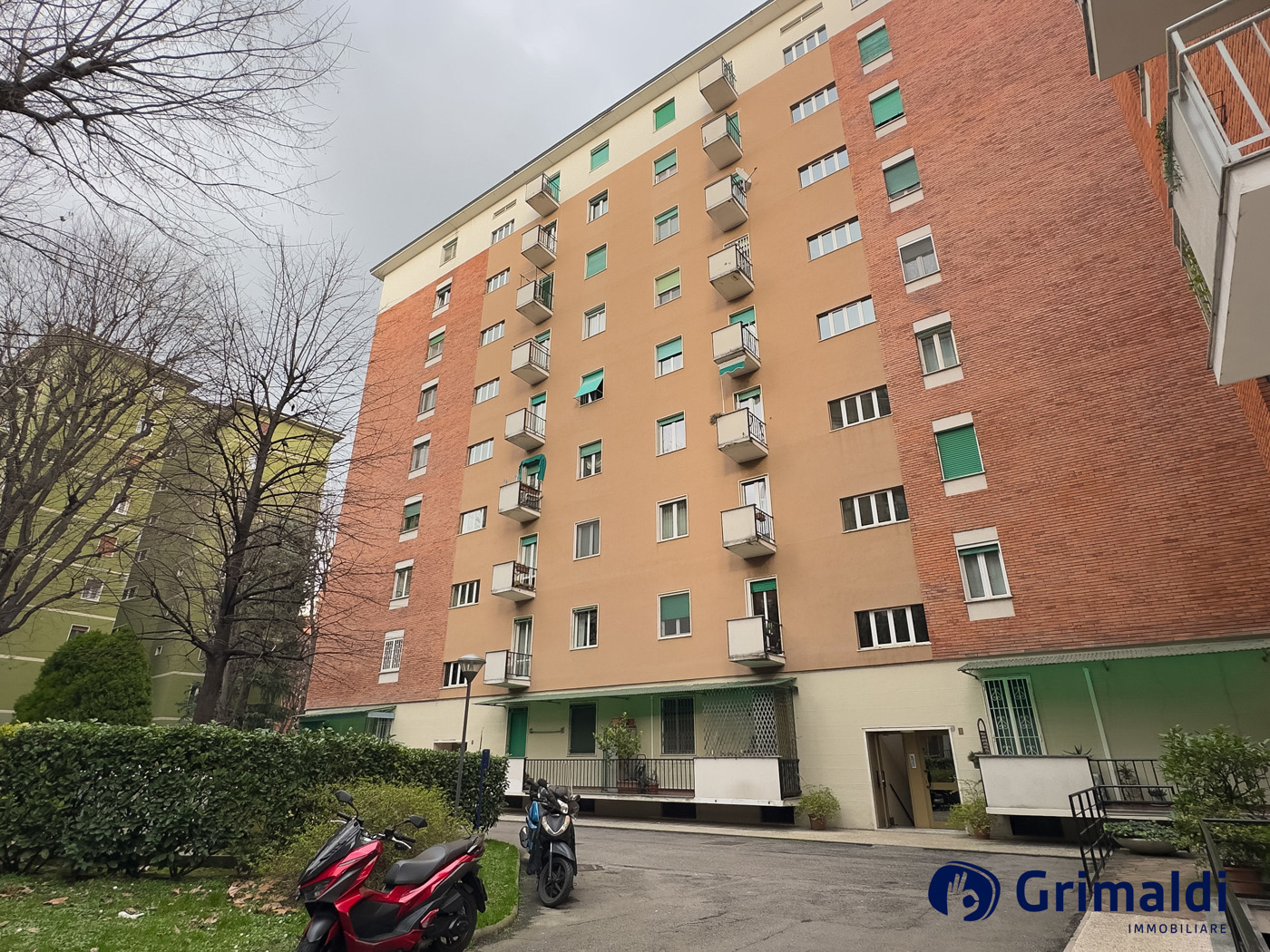 Trilocale da ristrutturare a Milano