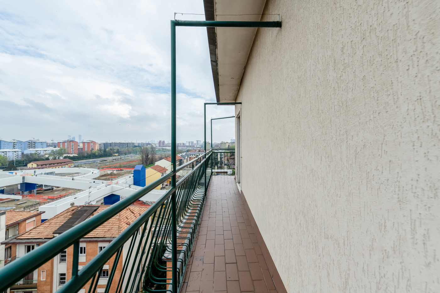 Trilocale arredato in affitto a Milano