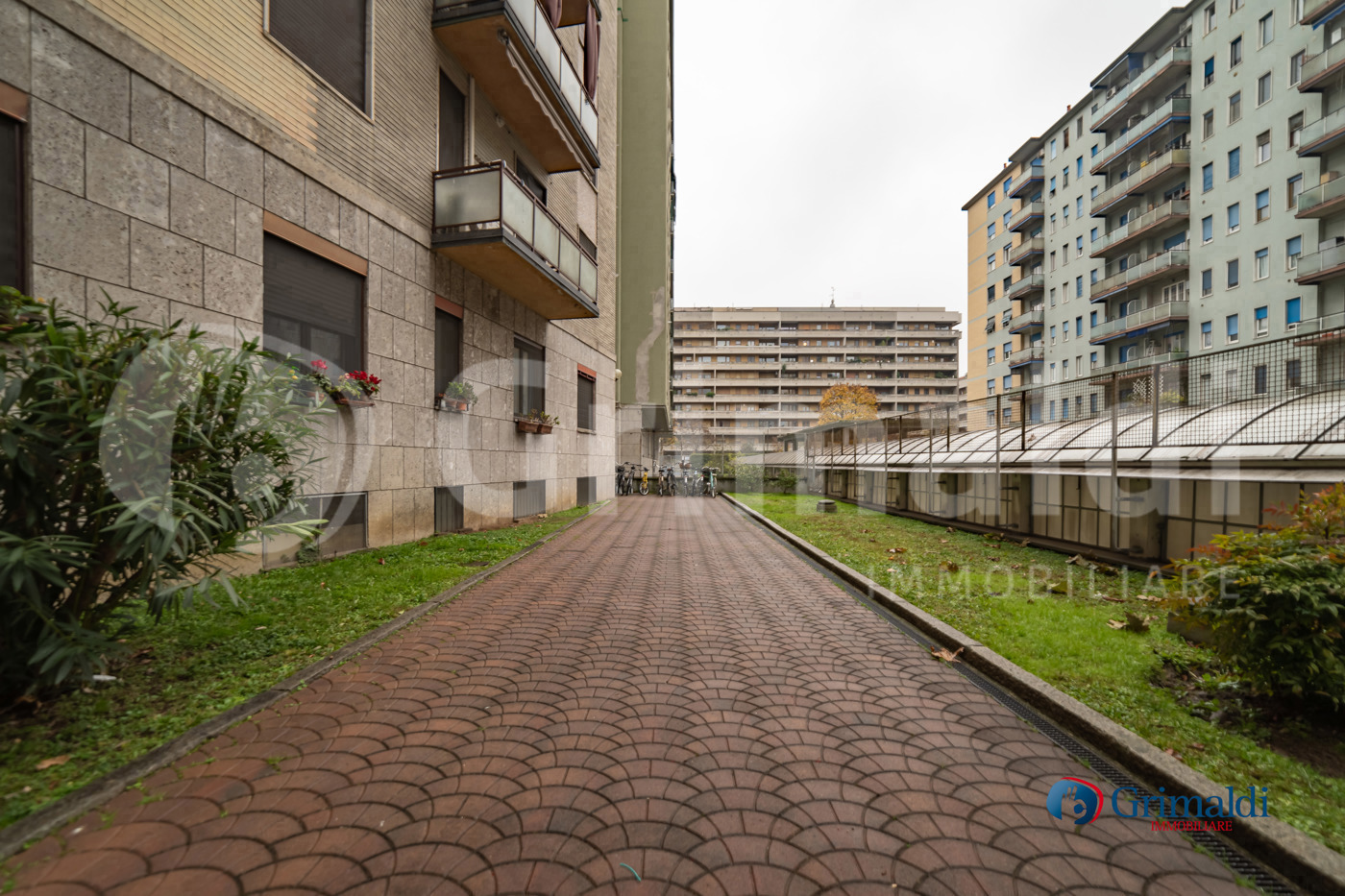 Bilocale arredato in affitto a Milano