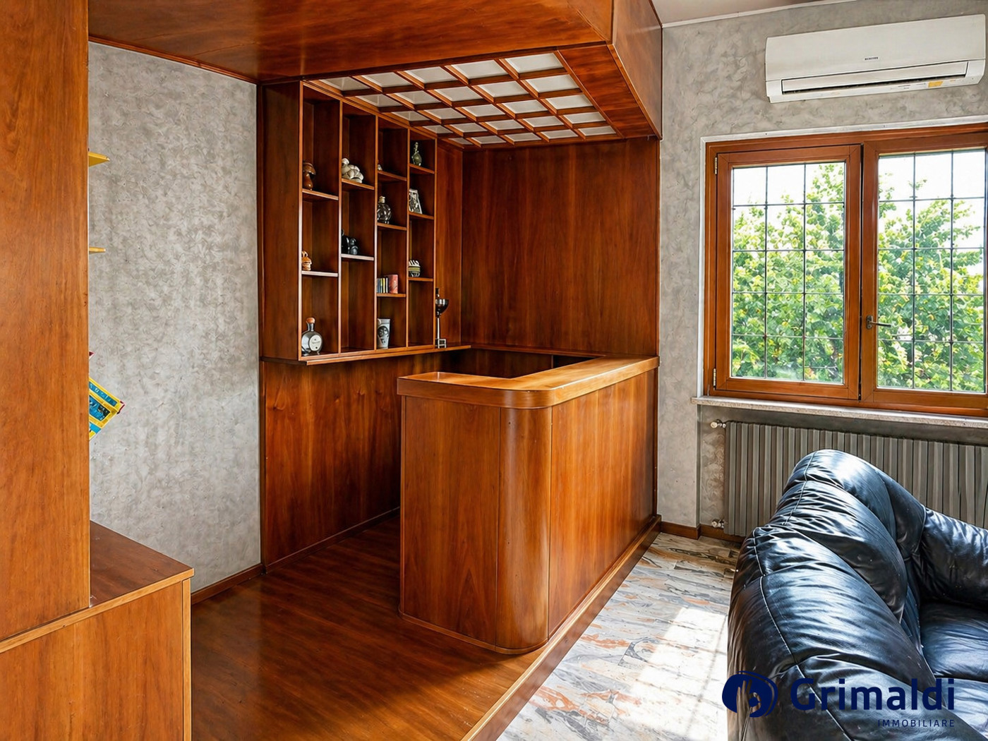 Villa con giardino a Pogliano Milanese