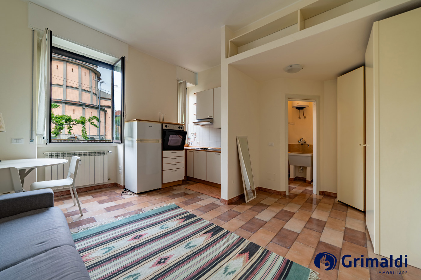 Monolocale arredato in affitto a Milano