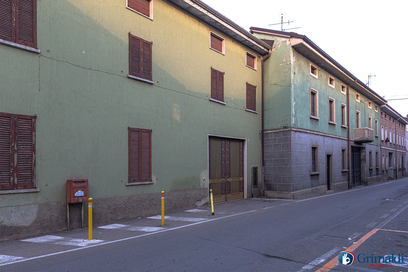Stabile/Palazzo in vendita a Rovello Porro