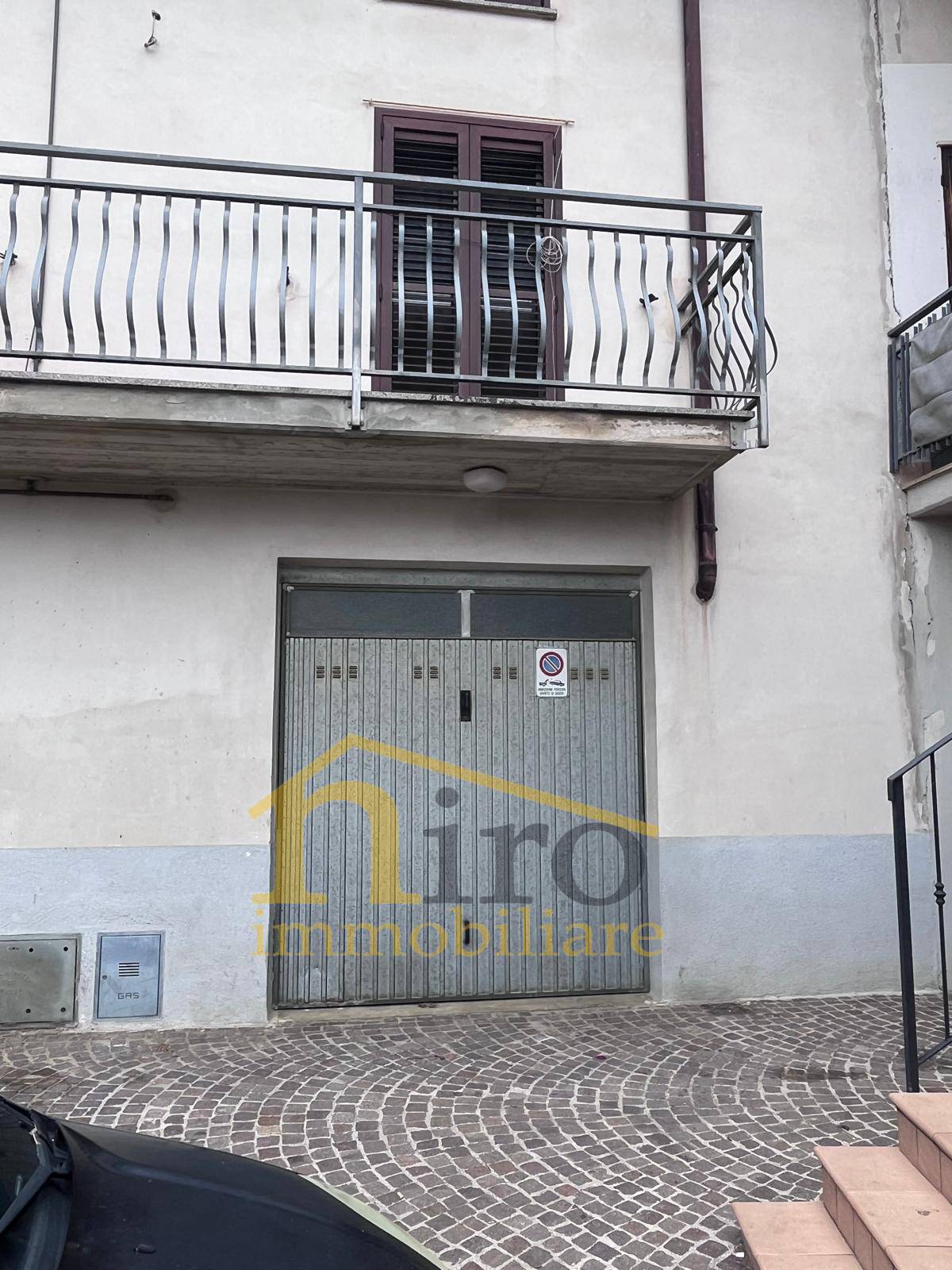 Casa singola in vendita a Rocca Santa Maria, Paranesi