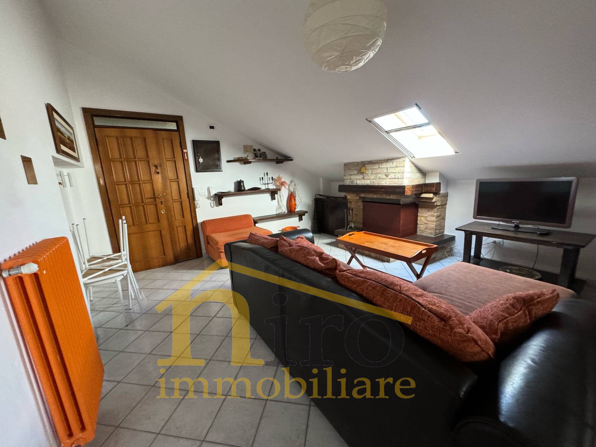 Mansarda in affitto a Spoltore, Villa Raspa