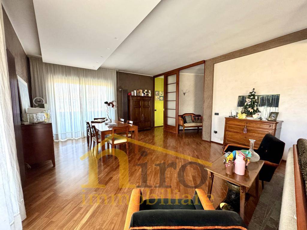 Attico in vendita a Pescara, Zona Ospedale