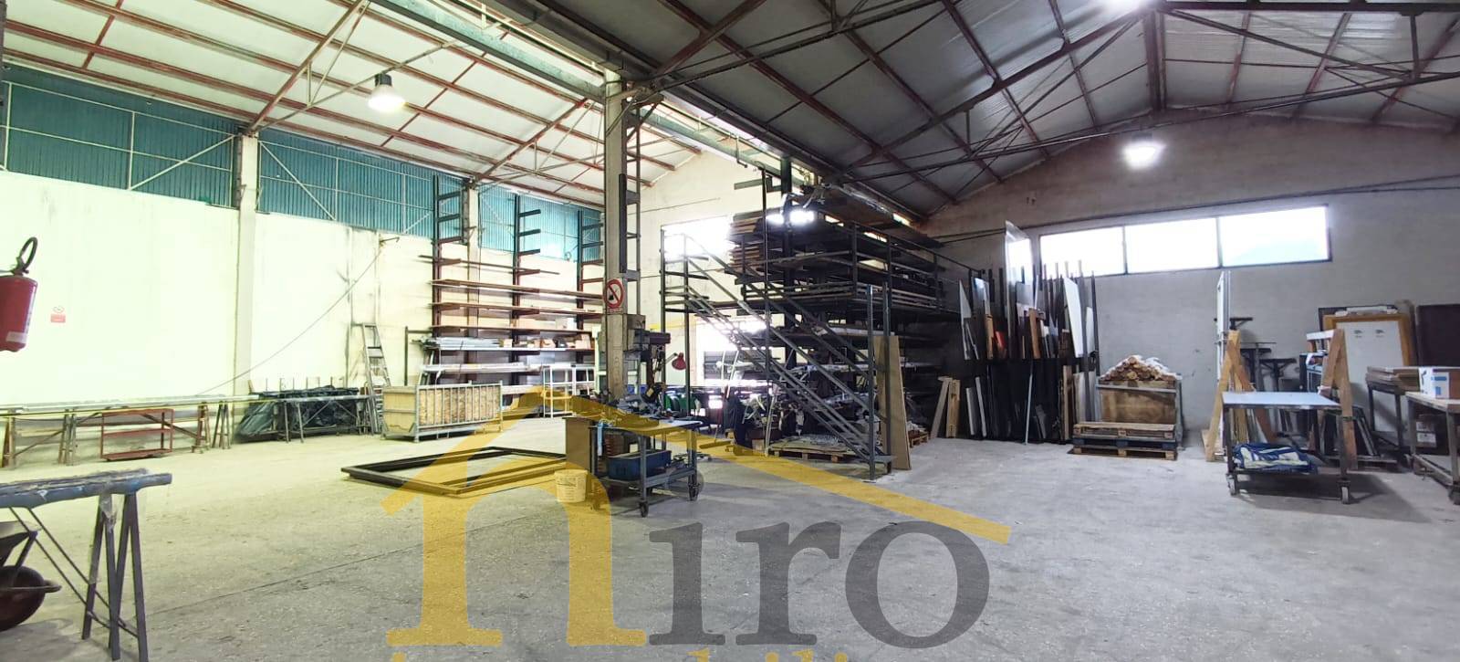 Capannone in vendita a San Giovanni Teatino