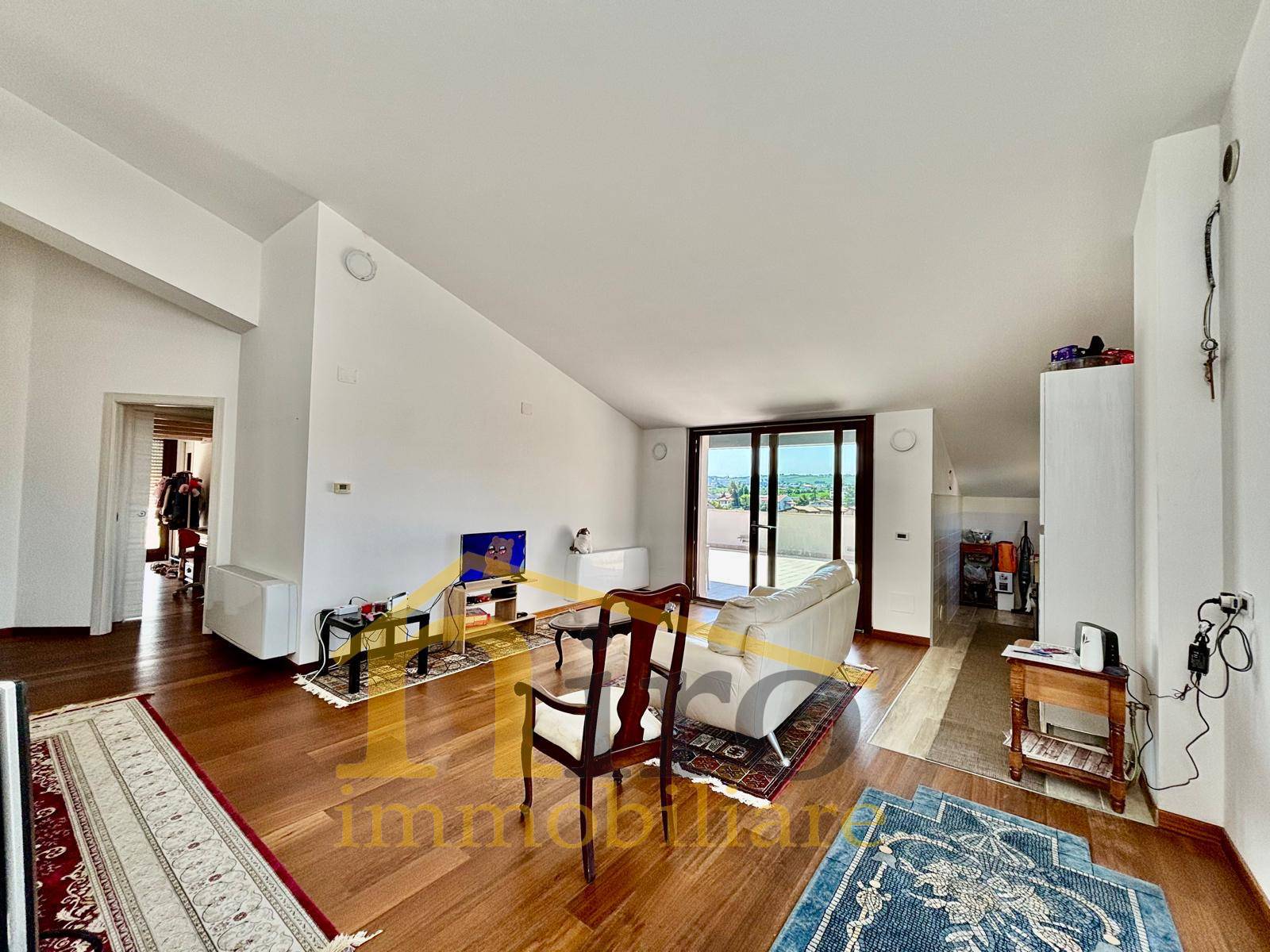 Attico in vendita a Miglianico, Cerreto