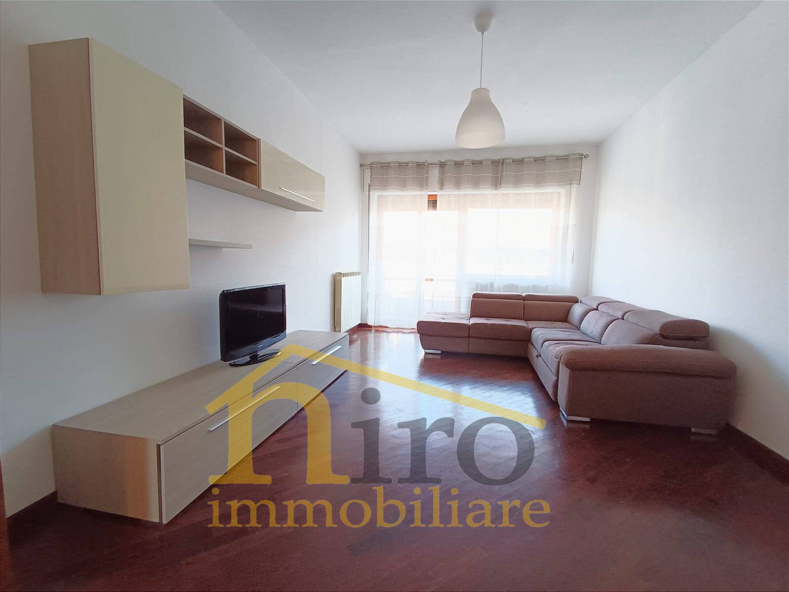 Appartamento in affitto a Pescara, Centro