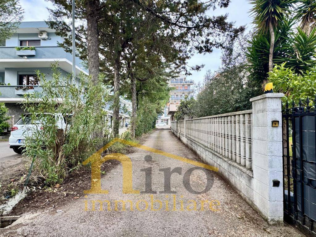 Villa in vendita a Montesilvano