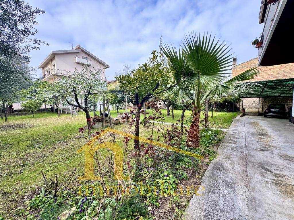 Villa in vendita a Montesilvano