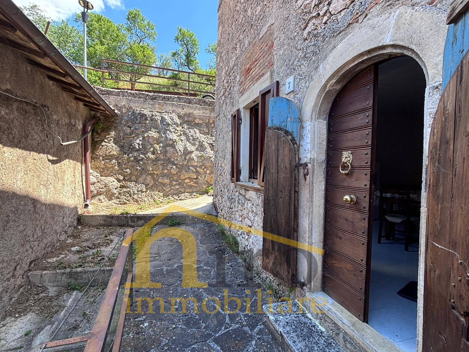 Casa singola in vendita a Santo Stefano di Sessanio