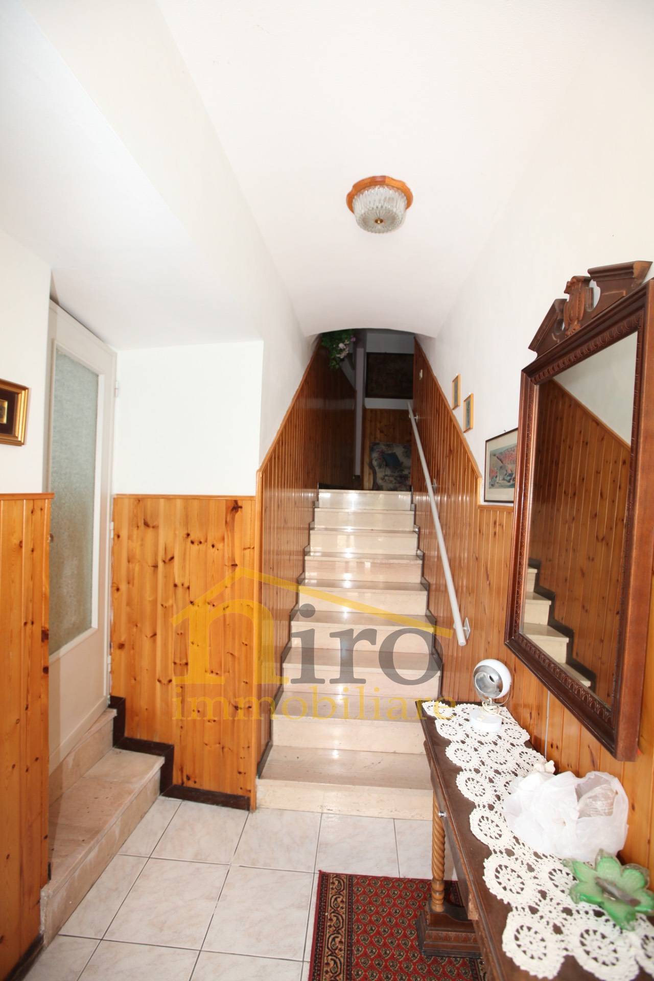 Casa singola in vendita a Carpineto della Nora